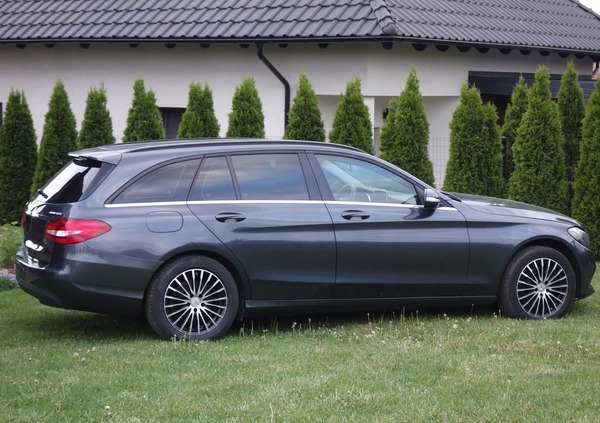 Mercedes-Benz Klasa C cena 33800 przebieg: 320000, rok produkcji 2015 z Brodnica małe 106